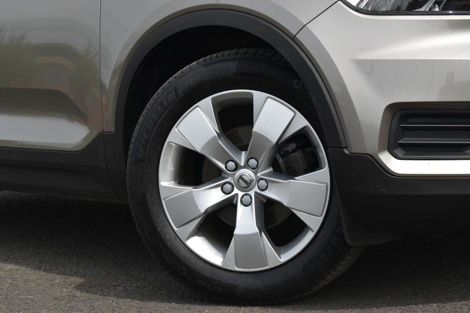 Apr 2022 Volvo XC40 1.5 T3 [163] Momentum 5dr