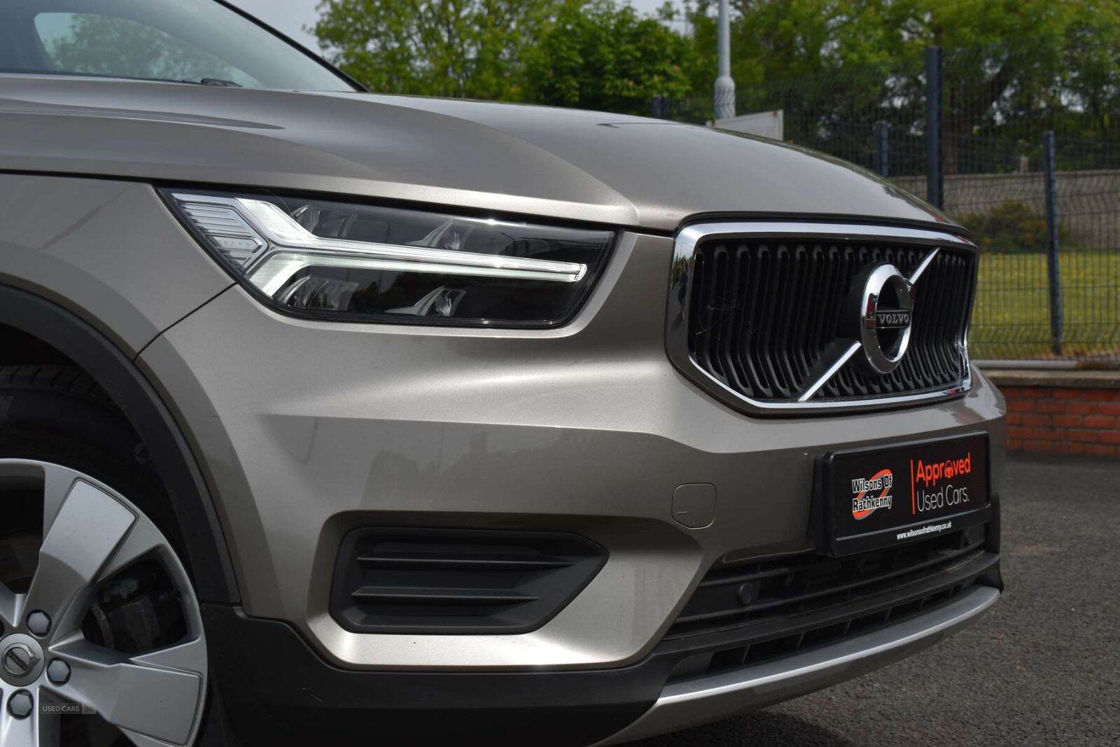 Apr 2022 Volvo XC40 1.5 T3 [163] Momentum 5dr