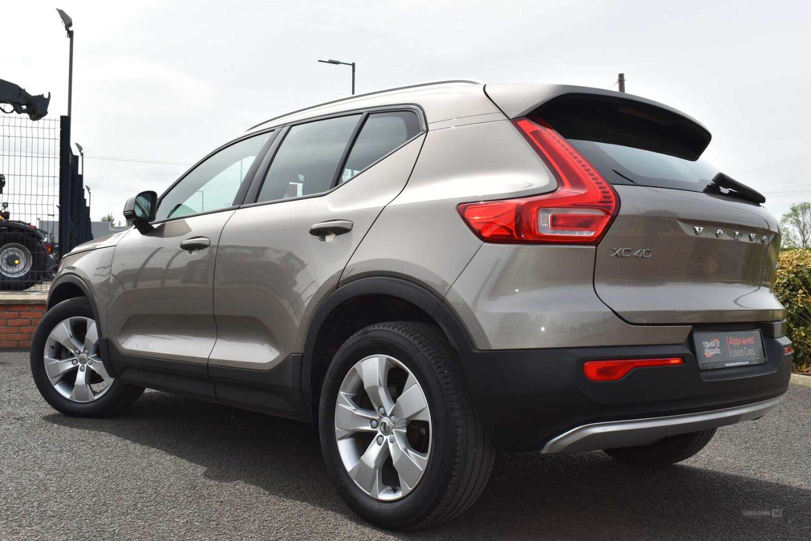 Apr 2022 Volvo XC40 1.5 T3 [163] Momentum 5dr