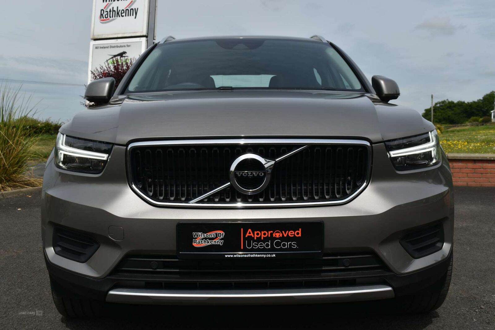 Apr 2022 Volvo XC40 1.5 T3 [163] Momentum 5dr