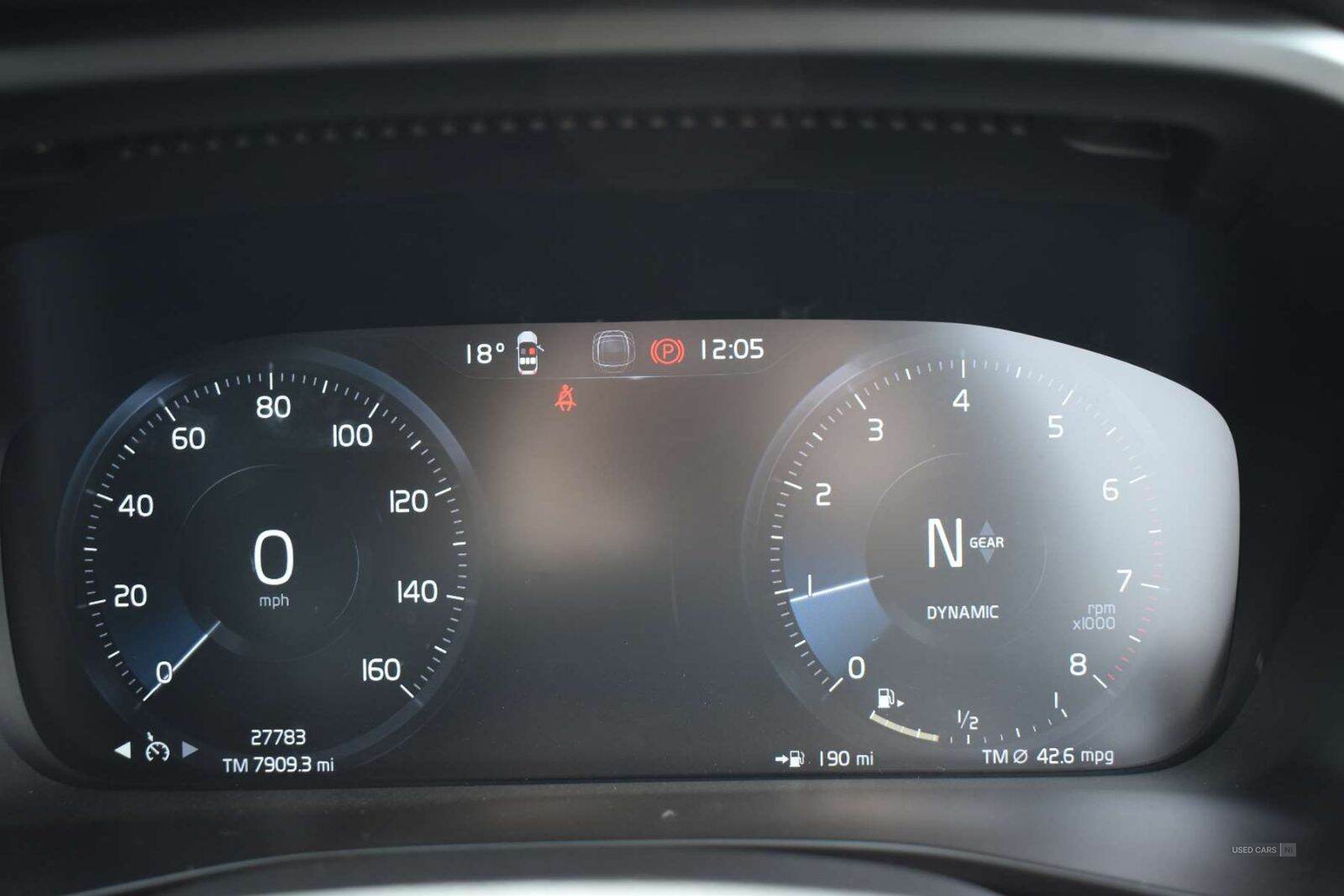 Apr 2022 Volvo XC40 1.5 T3 [163] Momentum 5dr