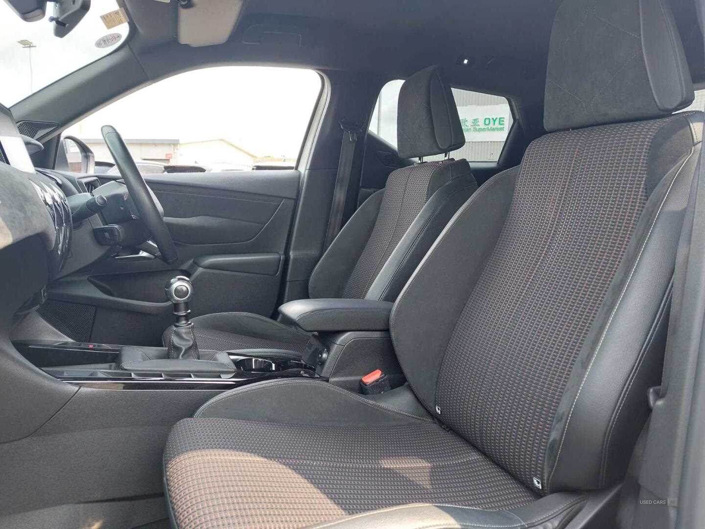 Jun 2019 DS DS3 C-BACK 1.2 PureTech Performance Line 5dr