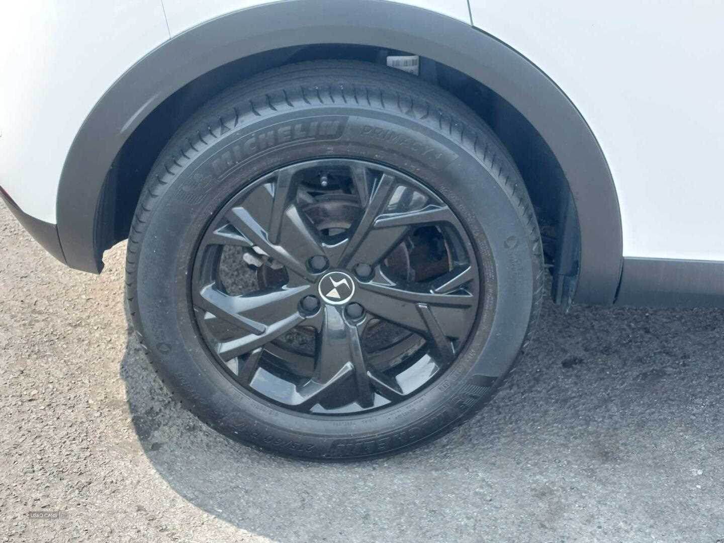 Jun 2019 DS DS3 C-BACK 1.2 PureTech Performance Line 5dr