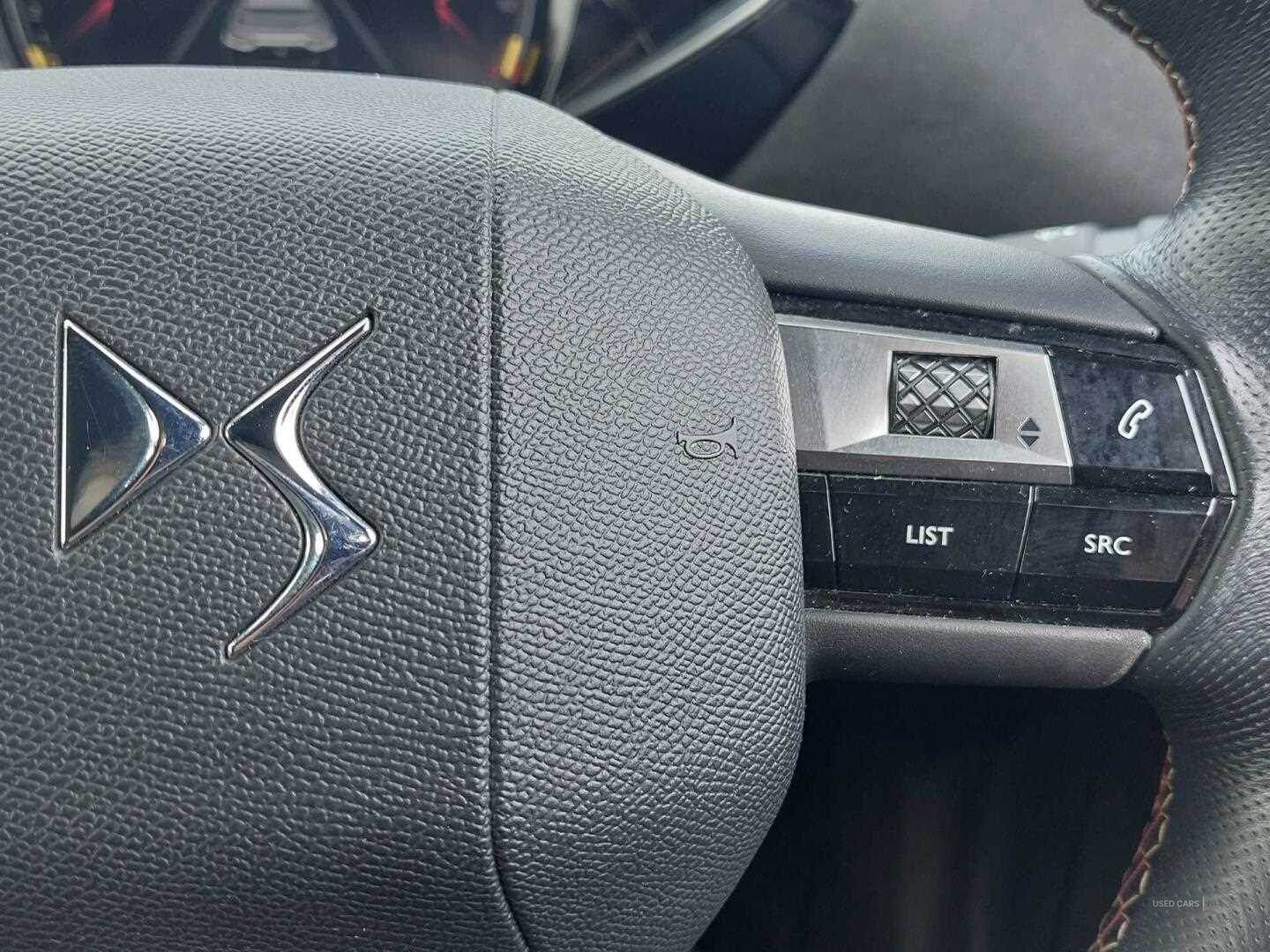 Jun 2019 DS DS3 C-BACK 1.2 PureTech Performance Line 5dr