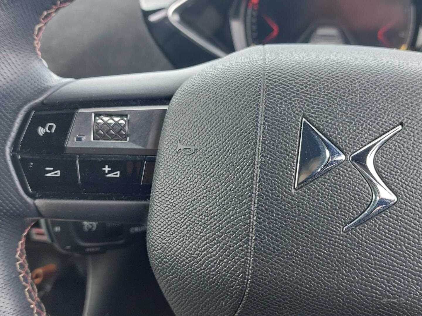 Jun 2019 DS DS3 C-BACK 1.2 PureTech Performance Line 5dr