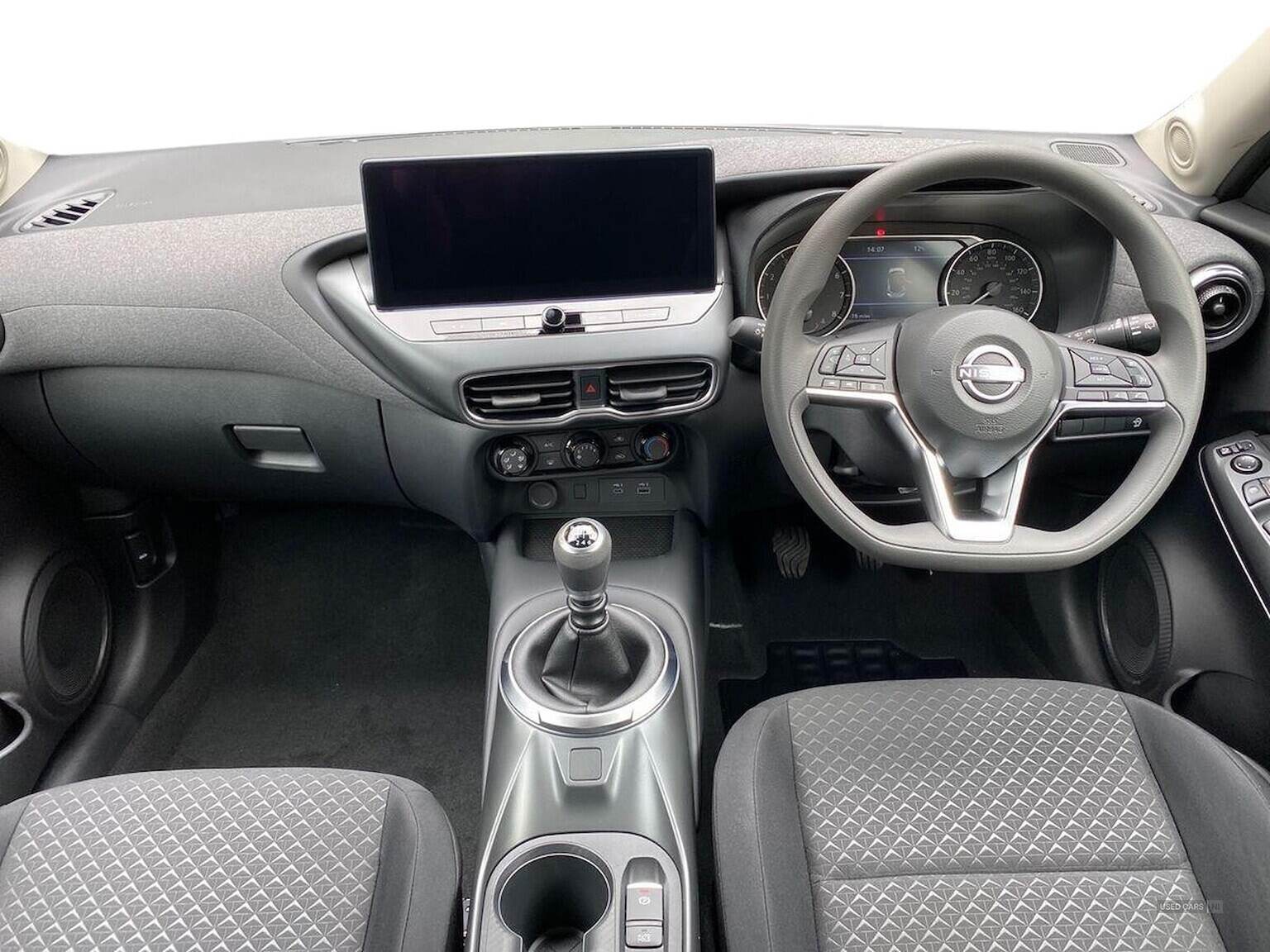 Apr 2025 Nissan Juke 1.0 Dig-T Acenta Premium 5Dr