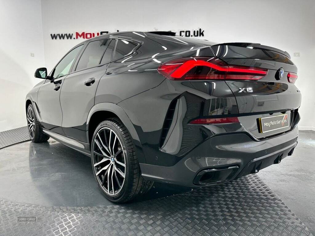 Sep 2021 BMW X6 xDrive40d MHT M Sport 5dr Step Auto