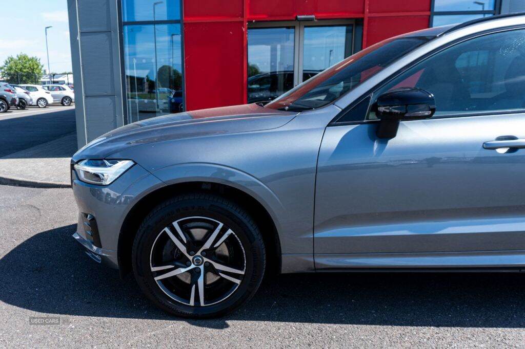 Apr 2021 Volvo XC60 2.0 B5D R DESIGN 5dr AWD Geartronic