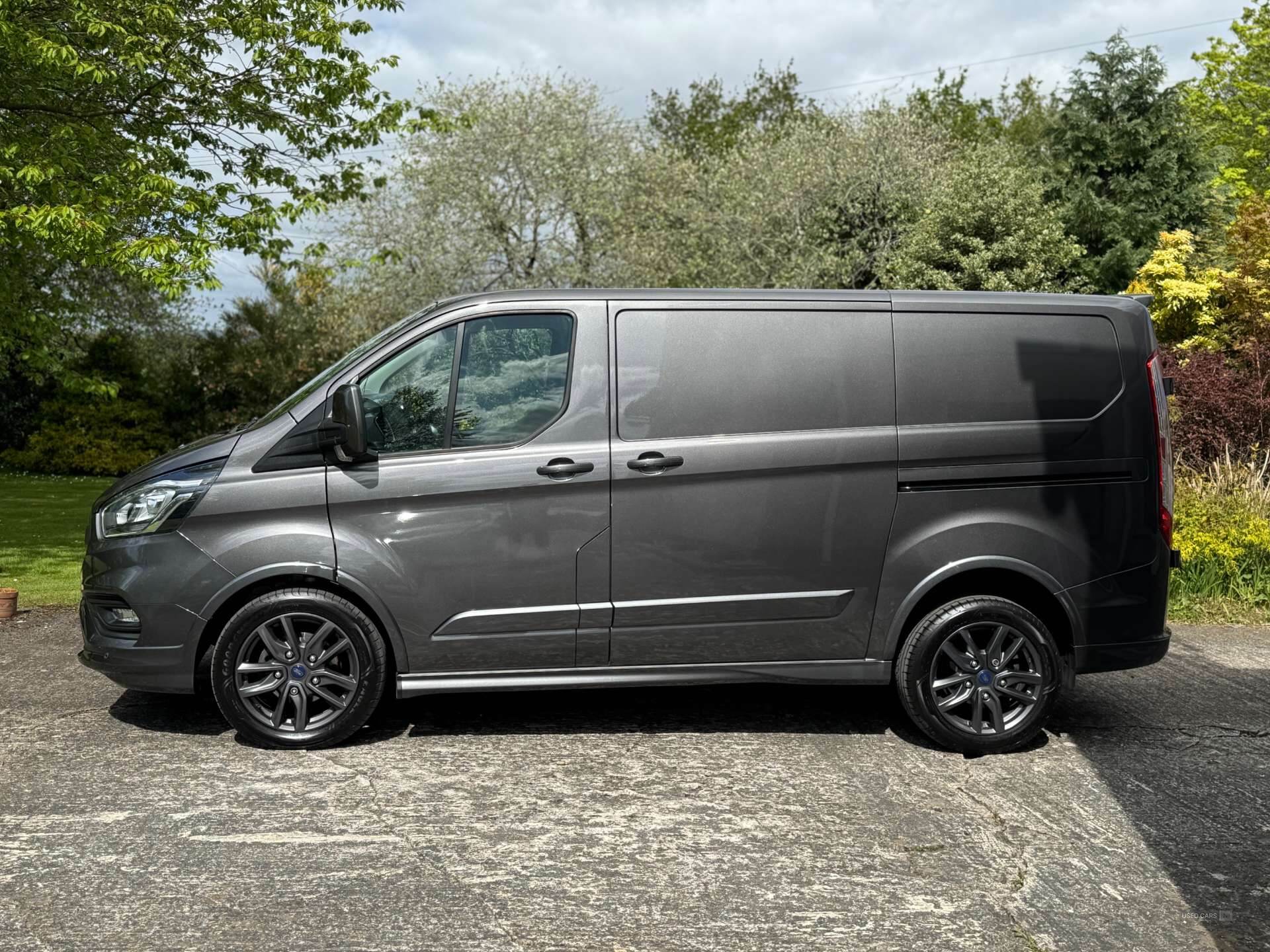 Mar 2021 Ford Transit Custom 2.0 EcoBlue 185ps Low Roof Sport Van Auto