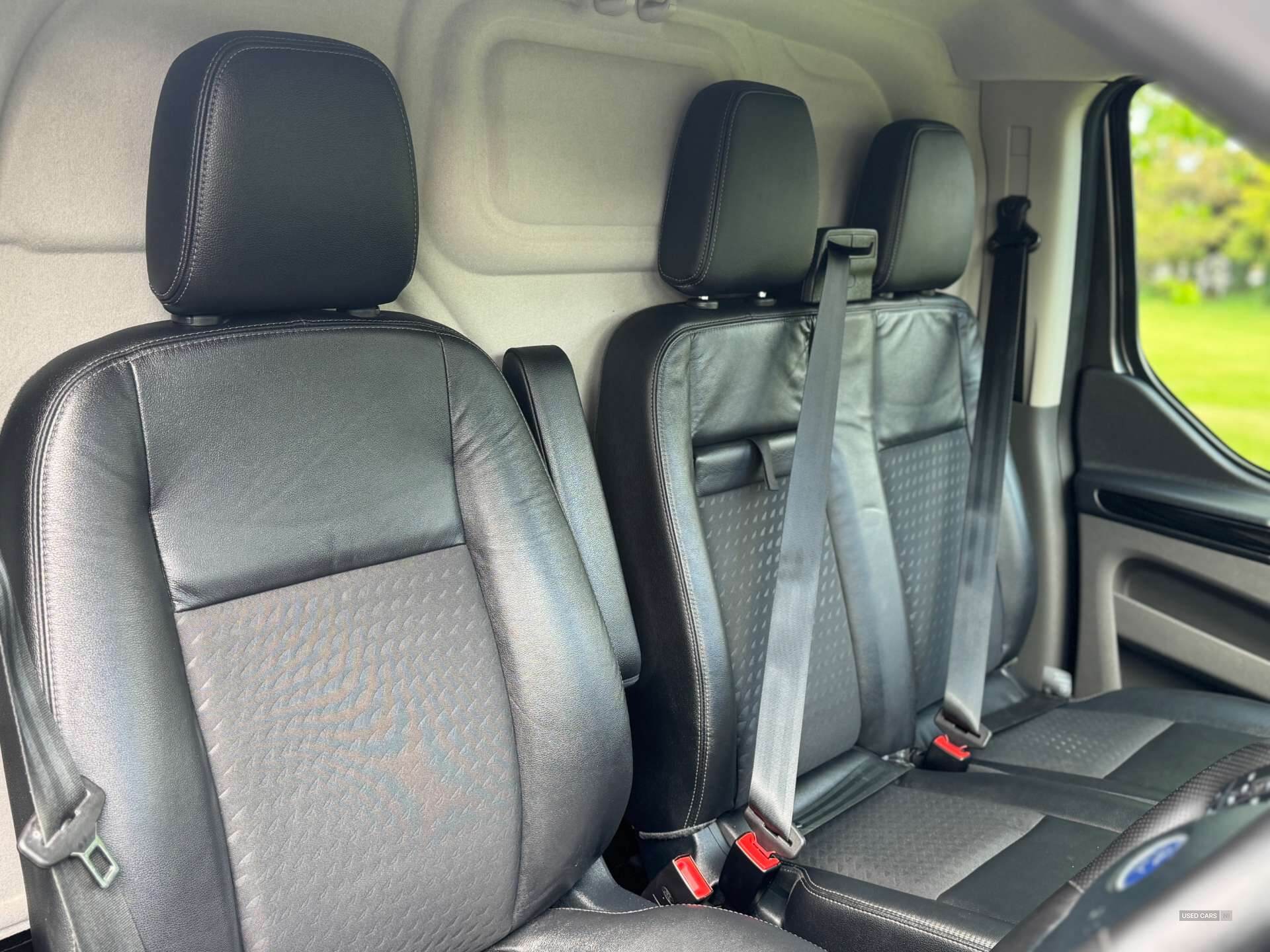 Mar 2021 Ford Transit Custom 2.0 EcoBlue 185ps Low Roof Sport Van Auto
