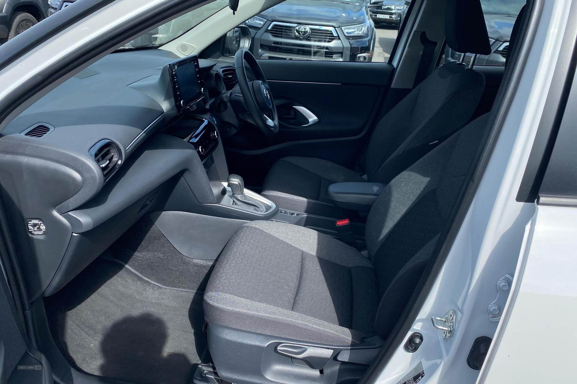Mar 2023 Toyota Yaris Cross 1.5 Hybrid Icon 5dr CVT