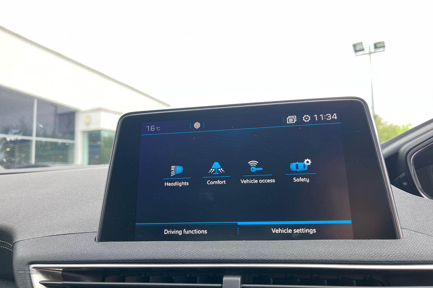 Mar 2017 Peugeot 3008 1.2 PureTech GT Line 5dr