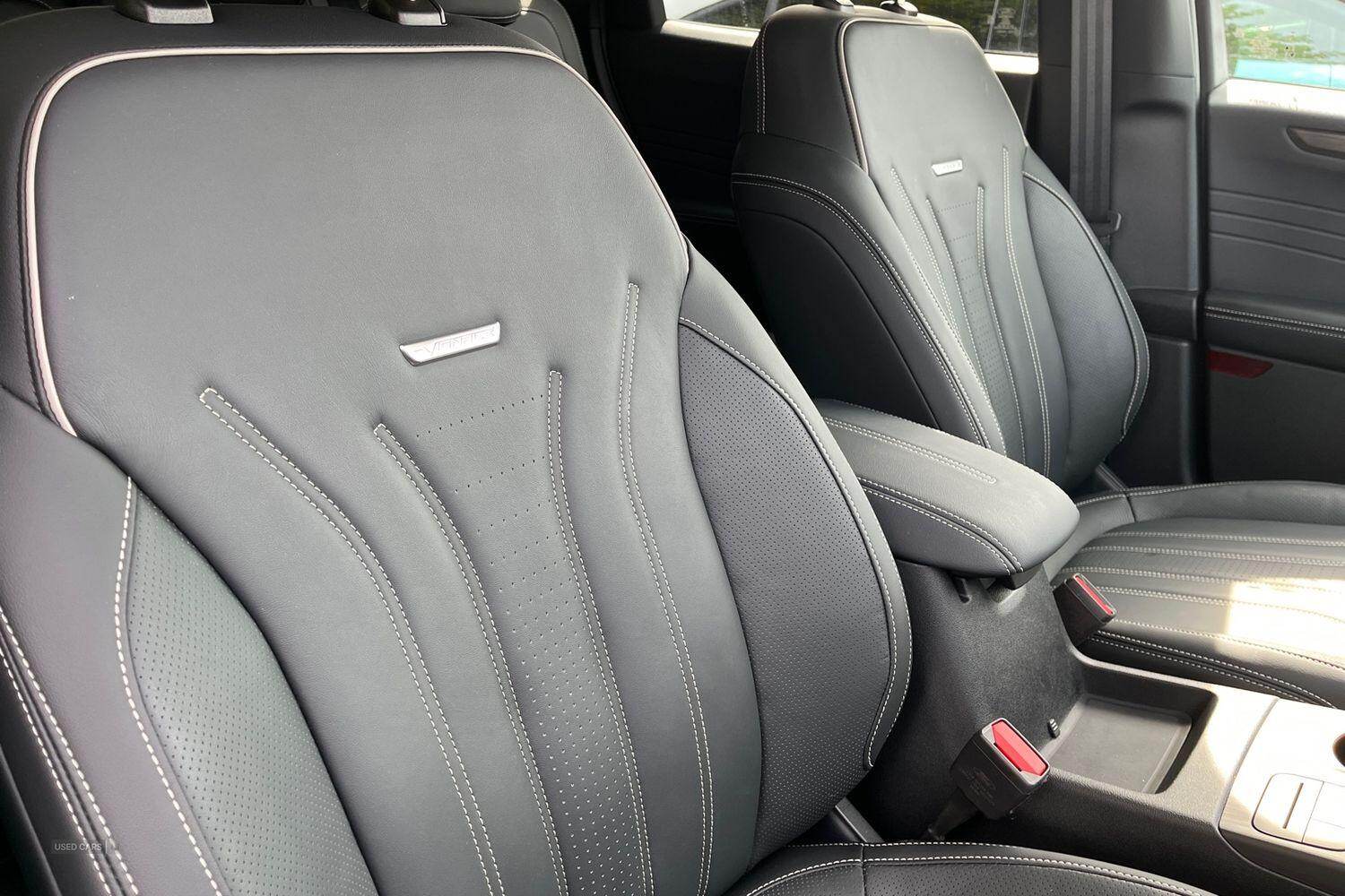 2024 Ford Kuga 2.5 PHEV Vignale 5dr **AUTO** REAR CAMERA, HEATED PREMIUM LEATHER SEATS, KEYLESS GO, POWER TAILGATE, B&O AUDIO, SAT NAV, APPLE CARPLAY