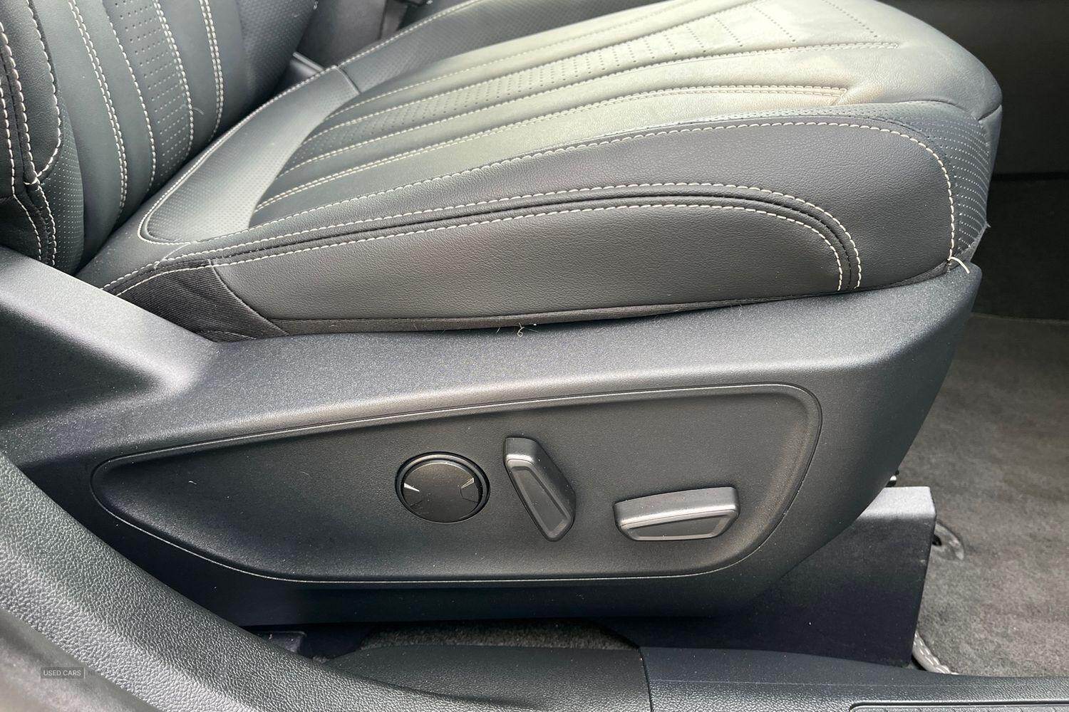 2024 Ford Kuga 2.5 PHEV Vignale 5dr **AUTO** REAR CAMERA, HEATED PREMIUM LEATHER SEATS, KEYLESS GO, POWER TAILGATE, B&O AUDIO, SAT NAV, APPLE CARPLAY