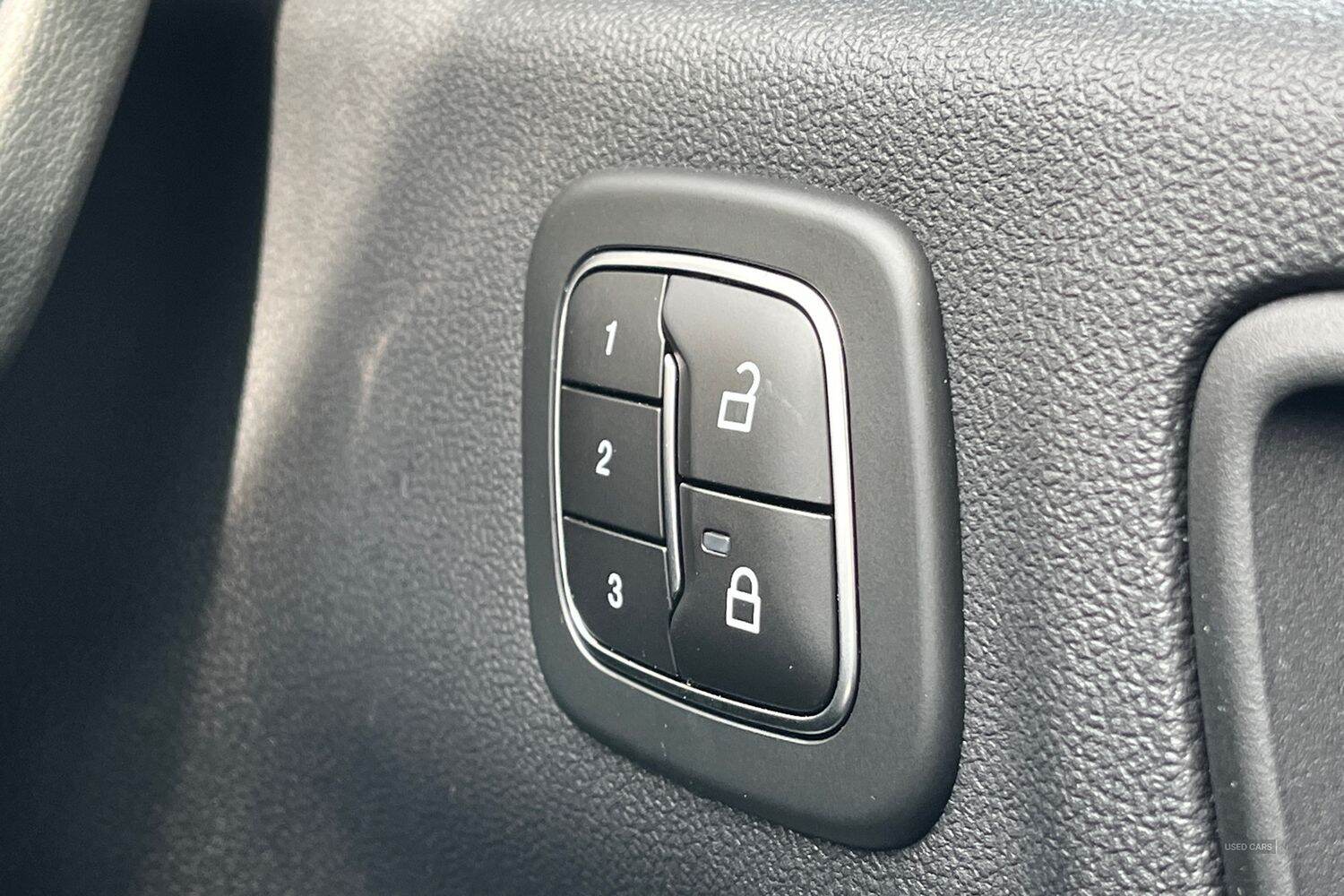 2024 Ford Kuga 2.5 PHEV Vignale 5dr **AUTO** REAR CAMERA, HEATED PREMIUM LEATHER SEATS, KEYLESS GO, POWER TAILGATE, B&O AUDIO, SAT NAV, APPLE CARPLAY
