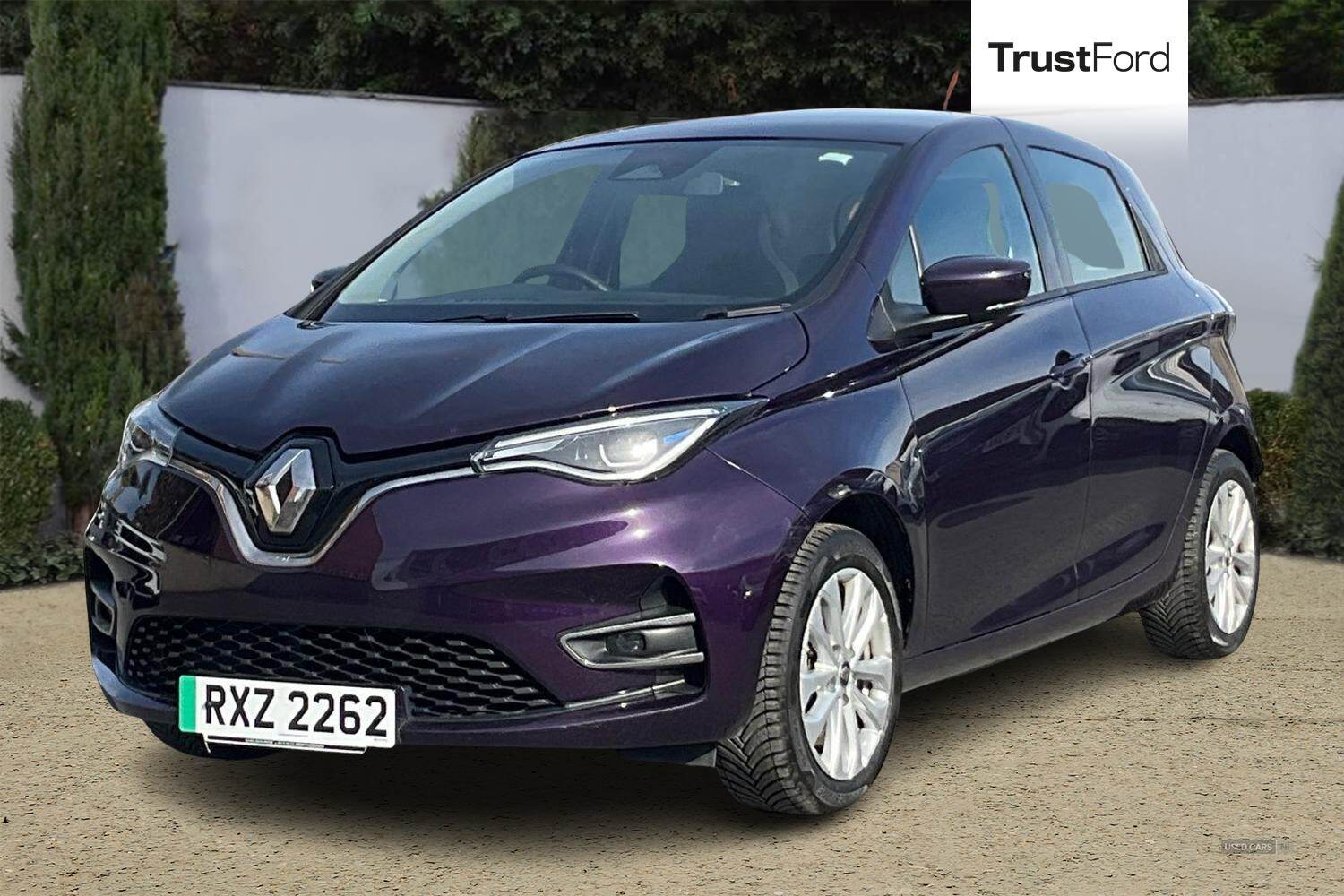 Feb 2022 Renault Zoe 100kW Iconic R135 50kWh Rapid Charge 5dr Auto