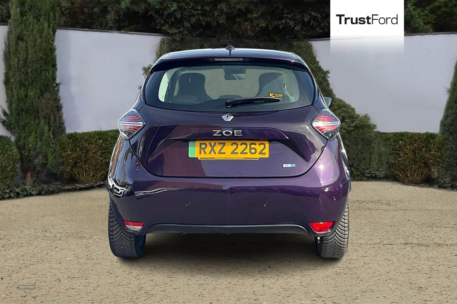 Feb 2022 Renault Zoe 100kW Iconic R135 50kWh Rapid Charge 5dr Auto