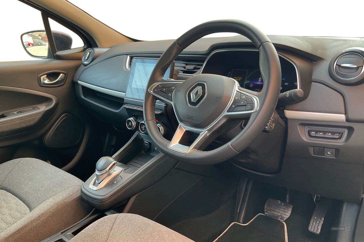 Feb 2022 Renault Zoe 100kW Iconic R135 50kWh Rapid Charge 5dr Auto