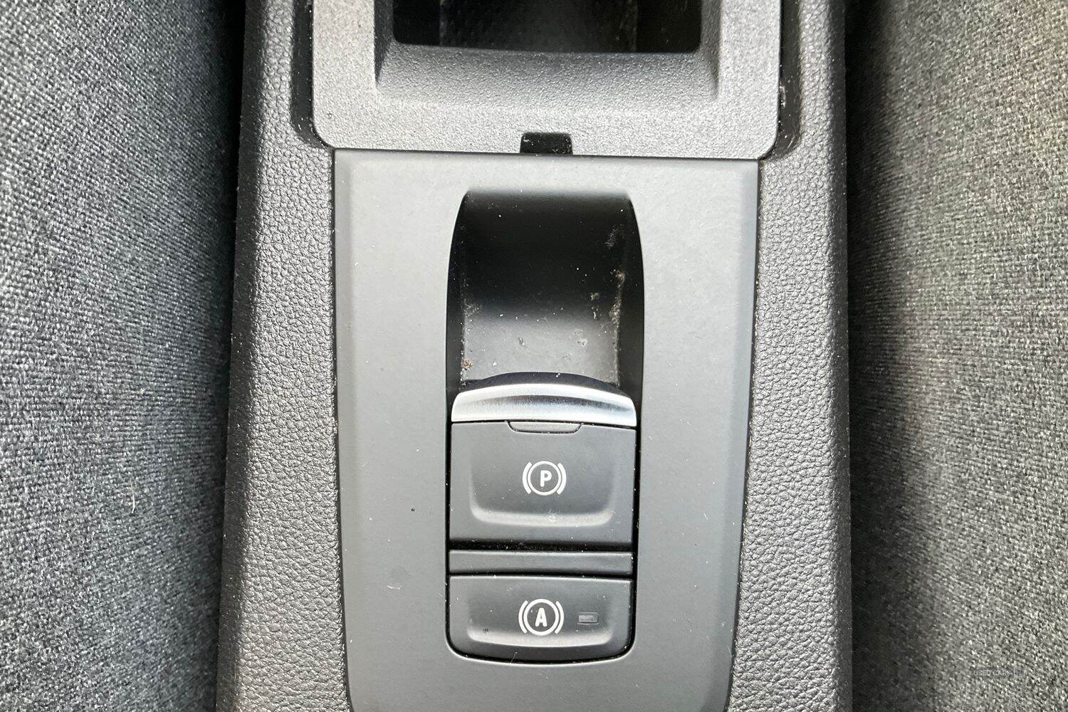 Feb 2022 Renault Zoe 100kW Iconic R135 50kWh Rapid Charge 5dr Auto