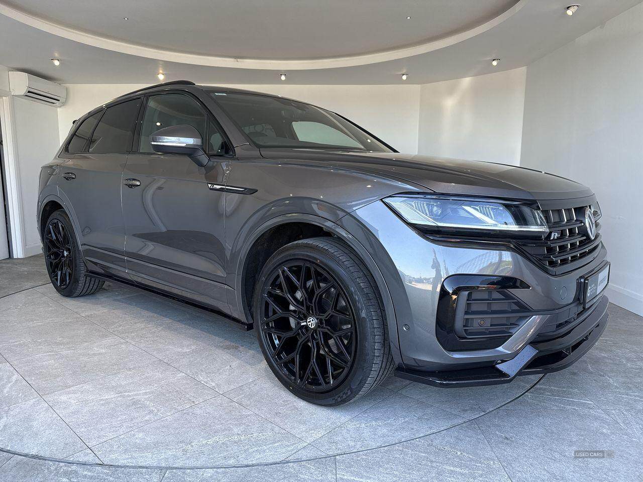 May 2020 Volkswagen Touareg 3.0 V6 TDI 4Motion R-Line 5dr Tip Auto