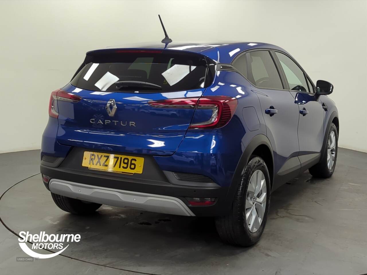 Aug 2022 Renault Captur 1.3 TCE 140 Iconic Edition 5dr EDC