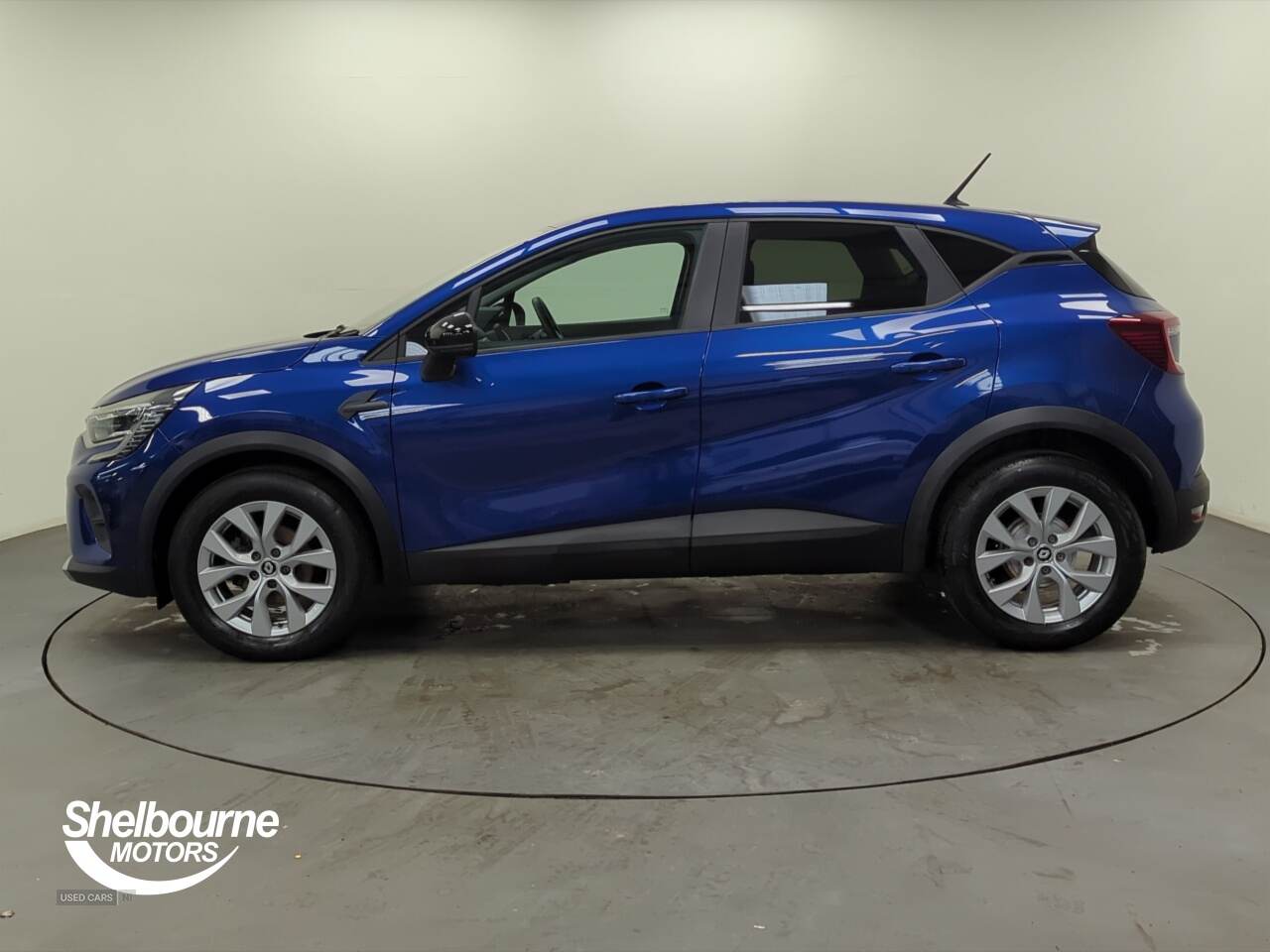 Aug 2022 Renault Captur 1.3 TCE 140 Iconic Edition 5dr EDC