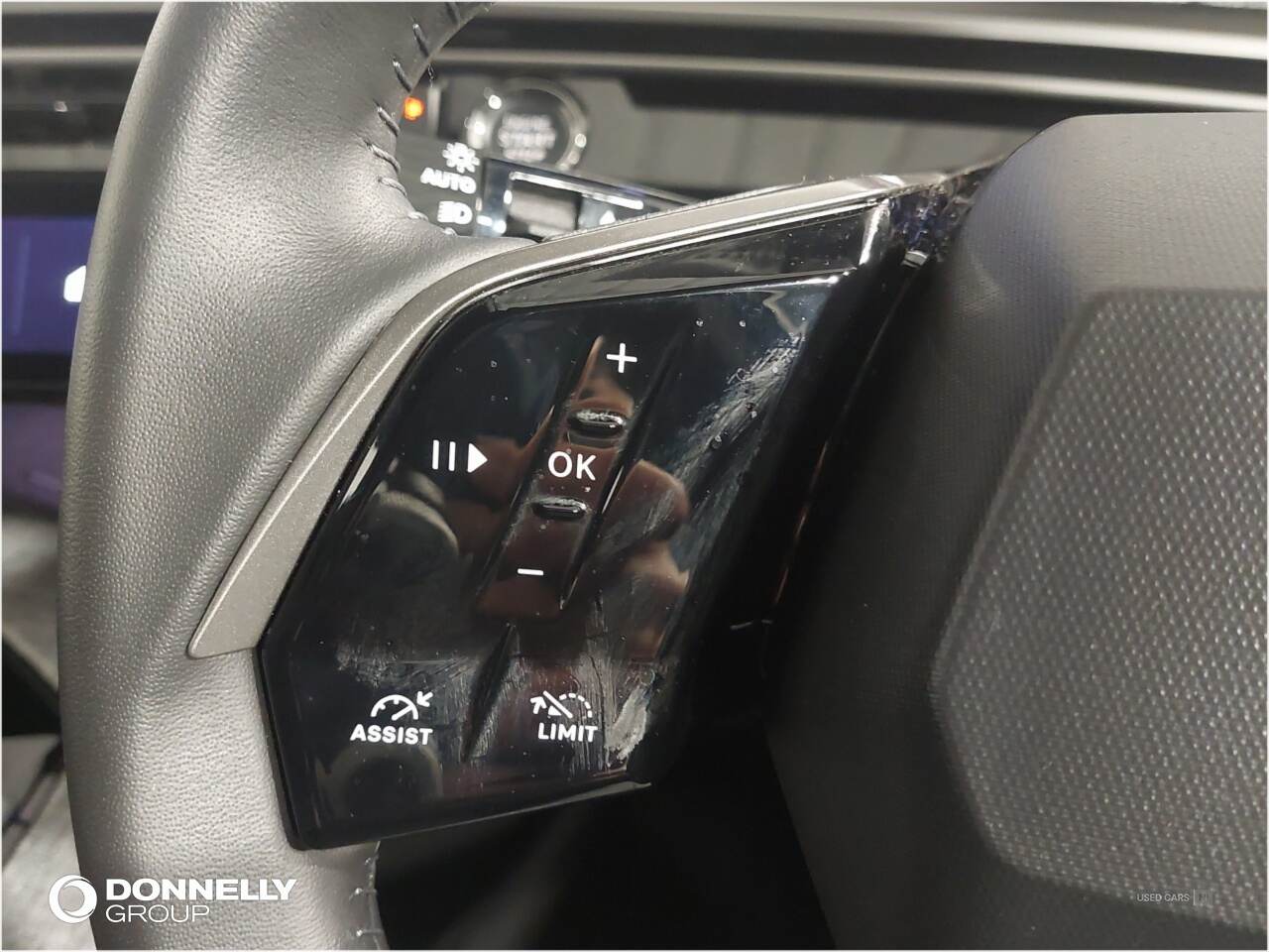 Aug 2024 Peugeot 3008 1.2 Hybrid 136 Allure 5dr e-DSC6