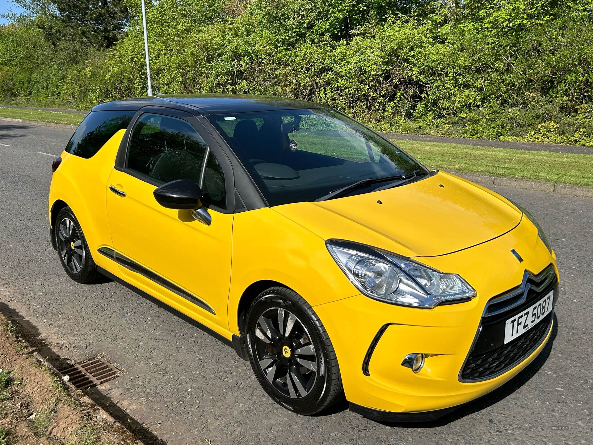 Jun 2014 Citroen DS3 1.6 e-HDi Airdream DStyle 3dr [91g/km]