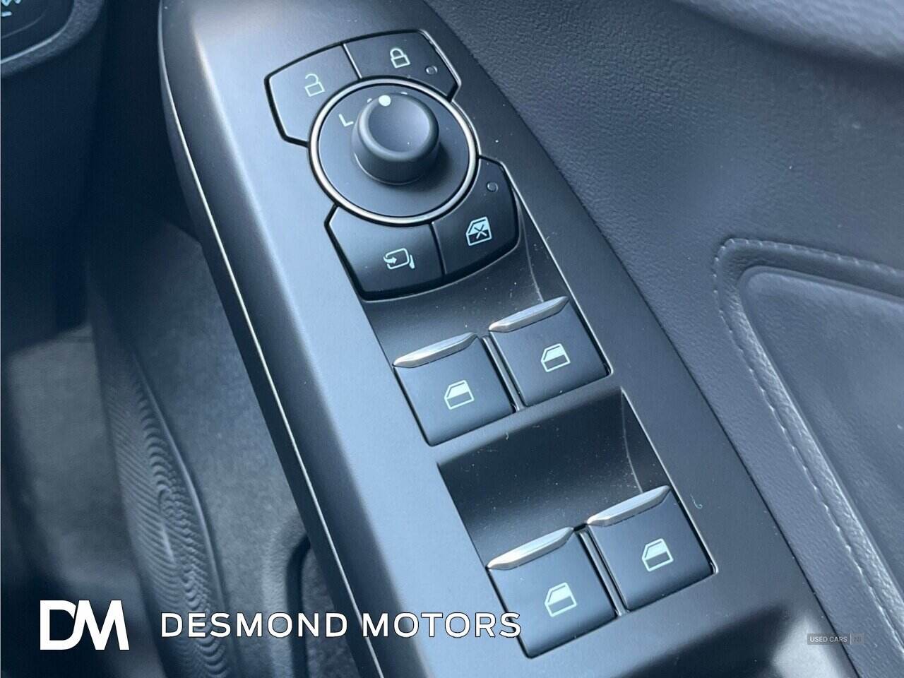 Mar 2025 Ford Focus 1.0 EcoBoost Hybrid mHEV Titanium X 5dr
