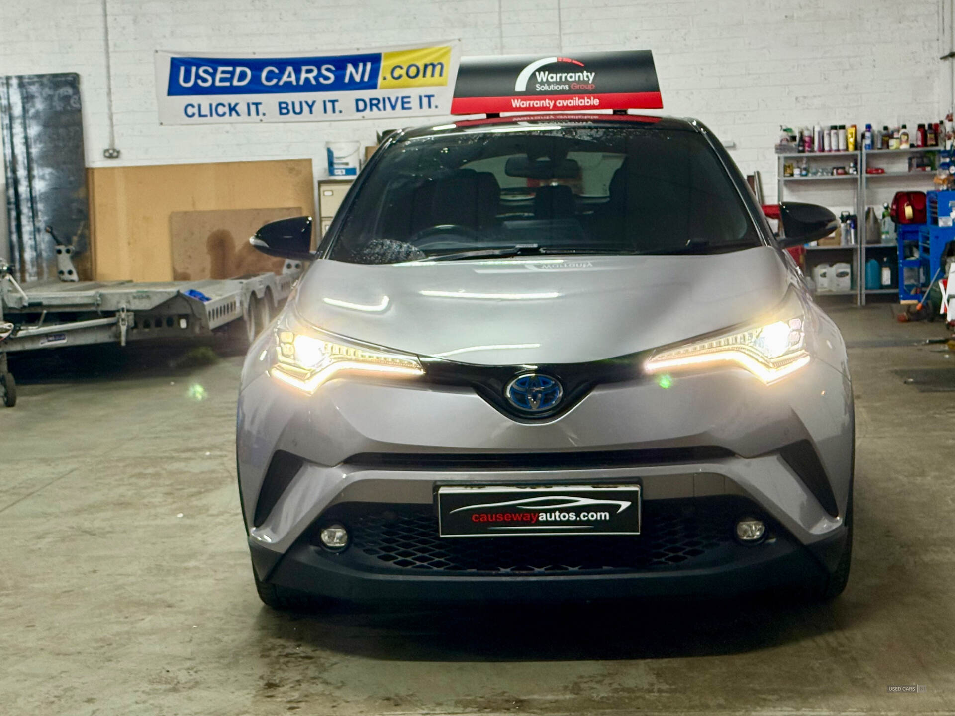 May 2017 Toyota C-HR 1.8 Hybrid Dynamic 5dr CVT