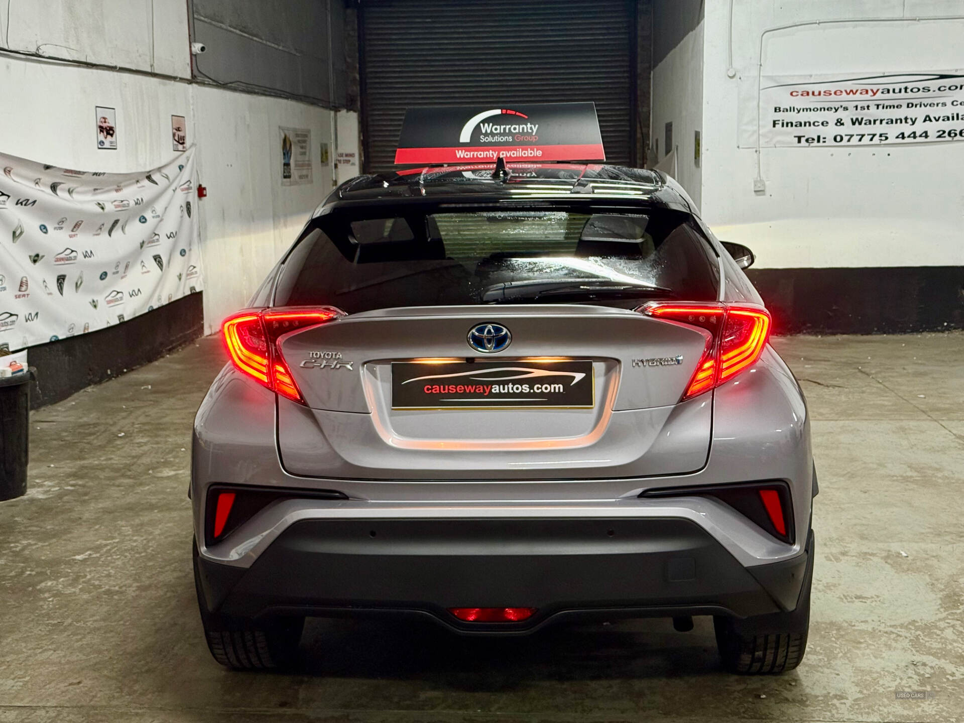 May 2017 Toyota C-HR 1.8 Hybrid Dynamic 5dr CVT