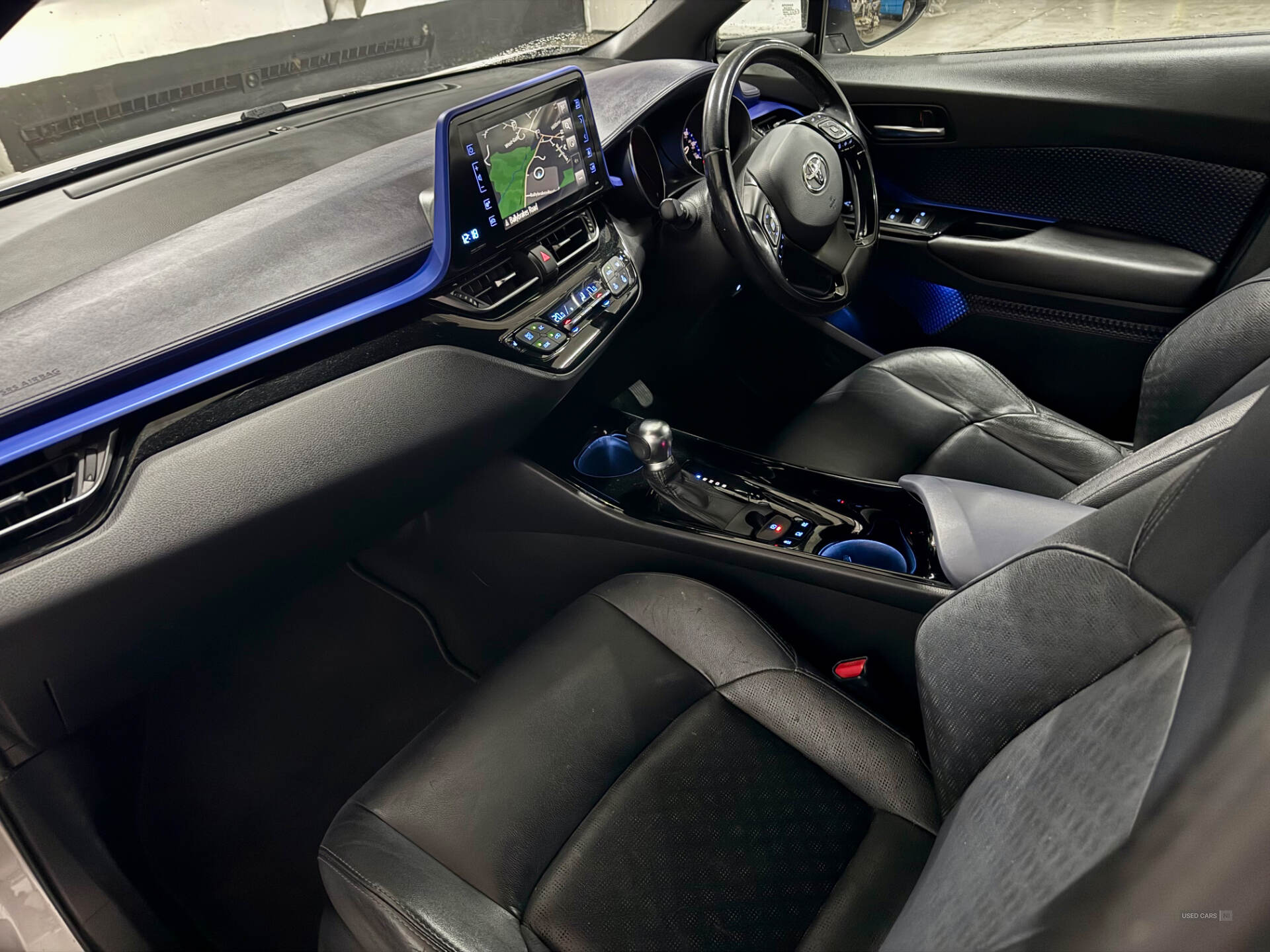 May 2017 Toyota C-HR 1.8 Hybrid Dynamic 5dr CVT
