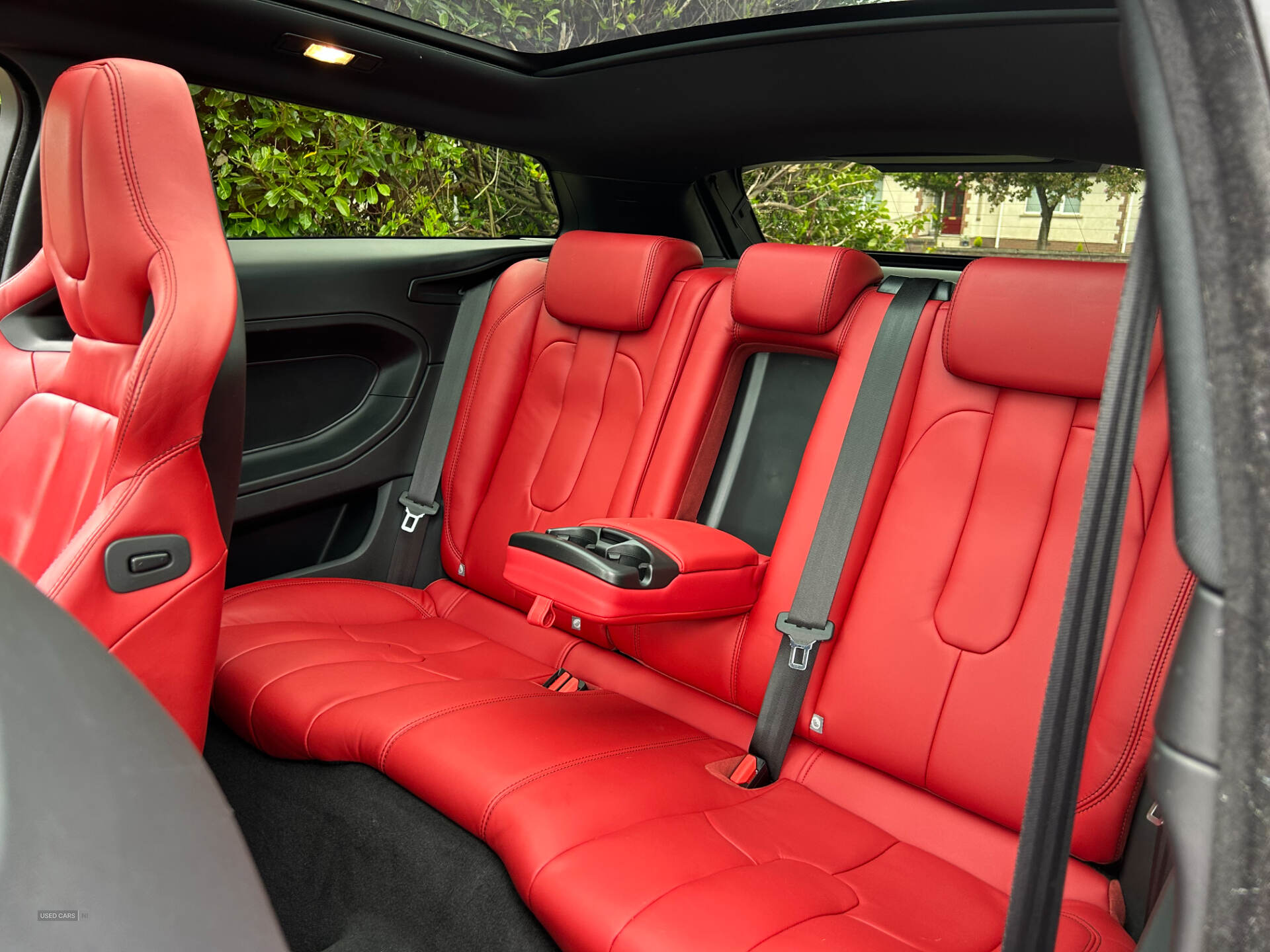 Mar 2014 Land Rover Range Rover Evoque 2.0 Si4 Dynamic 3dr Auto [9] [Lux Pack]