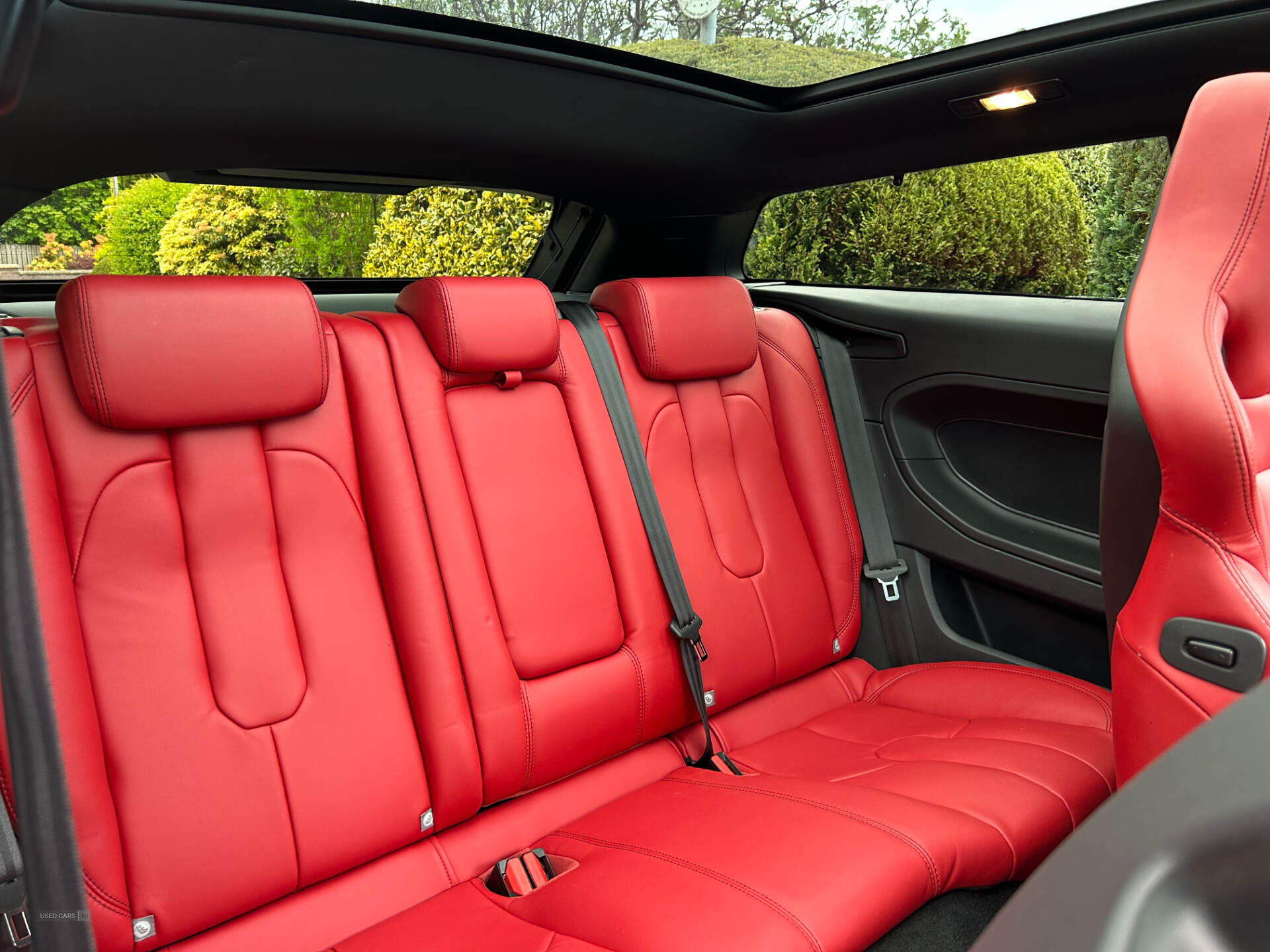 Mar 2014 Land Rover Range Rover Evoque 2.0 Si4 Dynamic 3dr Auto [9] [Lux Pack]
