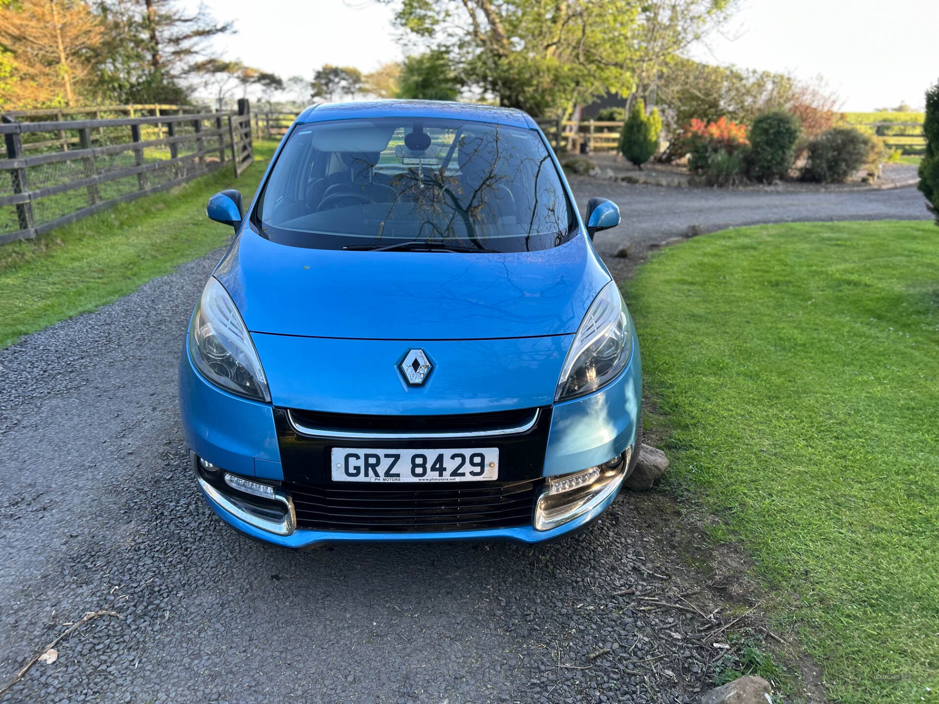 Feb 2013 Renault Scenic 1.5 dCi Dynamique TomTom 5dr