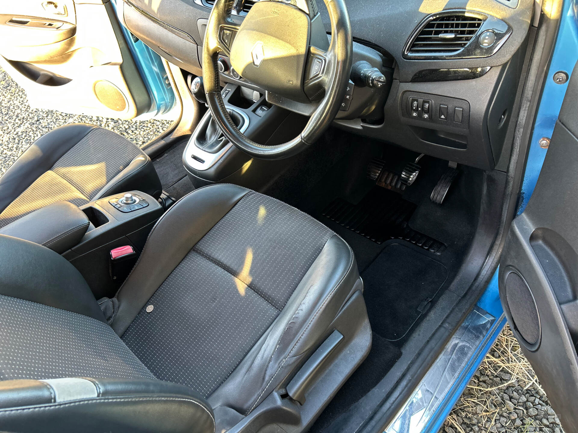 Feb 2013 Renault Scenic 1.5 dCi Dynamique TomTom 5dr