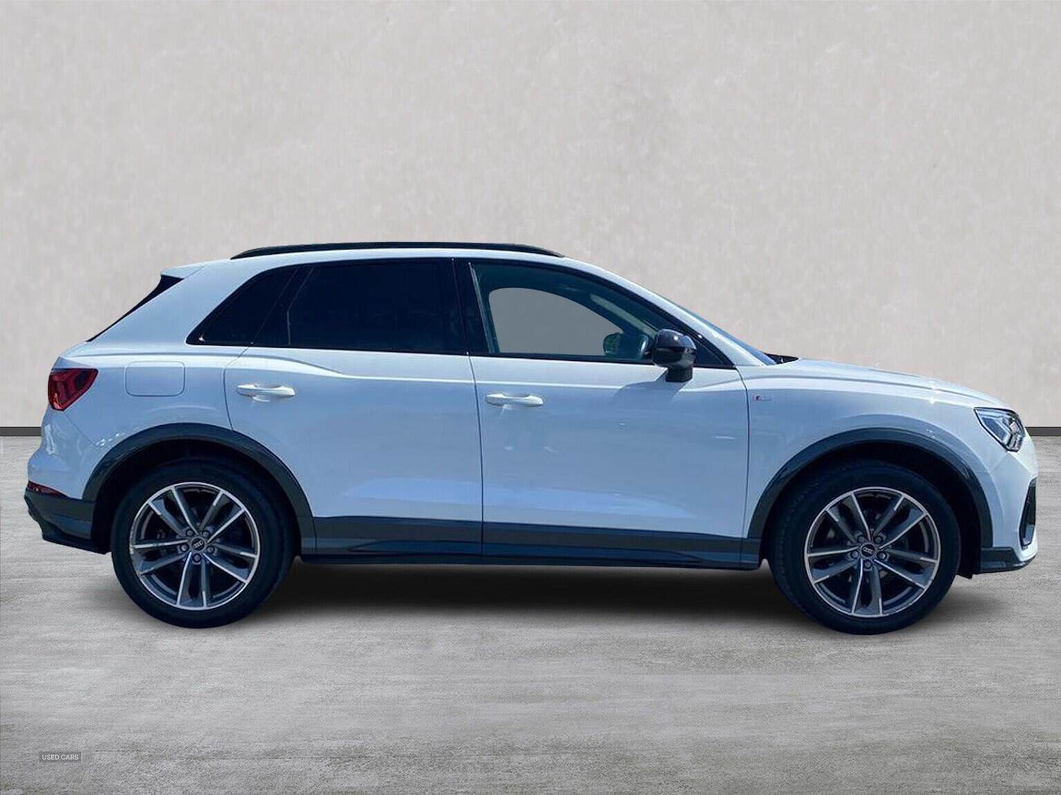 Aug 2021 Audi Q3 35 Tfsi Black Edition 5Dr