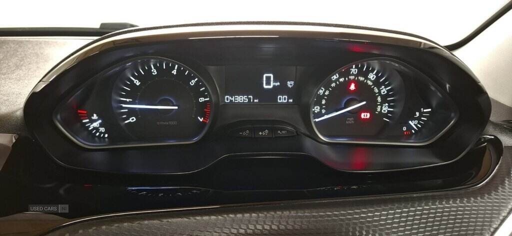 Jun 2018 Peugeot 208 1.2 PureTech Allure Premium 5dr