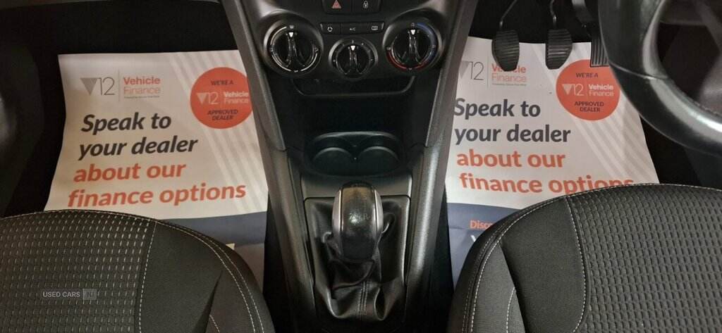 Jun 2018 Peugeot 208 1.2 PureTech Allure Premium 5dr