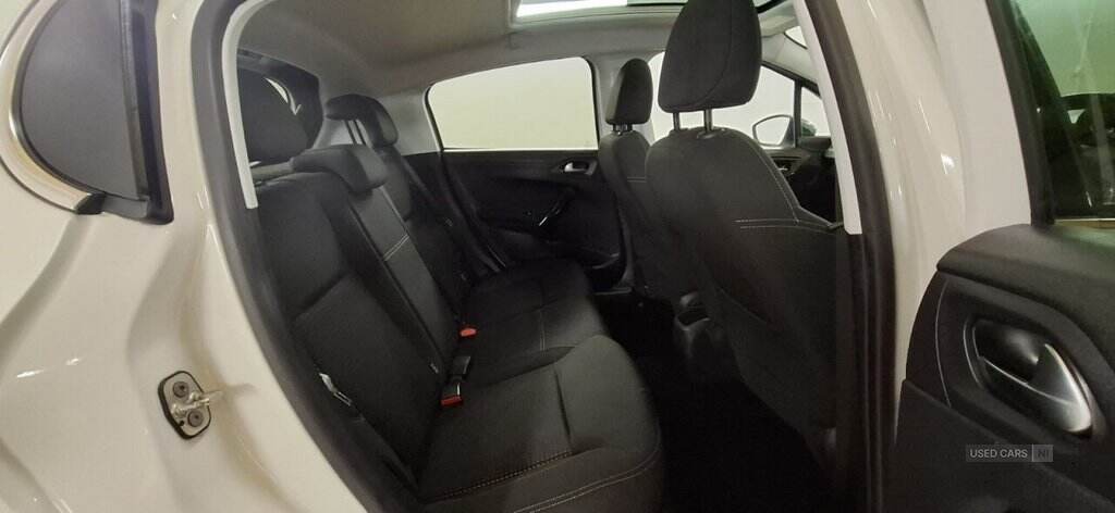 Jun 2018 Peugeot 208 1.2 PureTech Allure Premium 5dr
