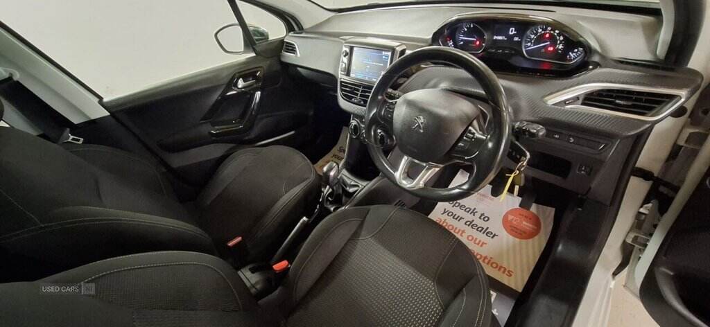 Jun 2018 Peugeot 208 1.2 PureTech Allure Premium 5dr