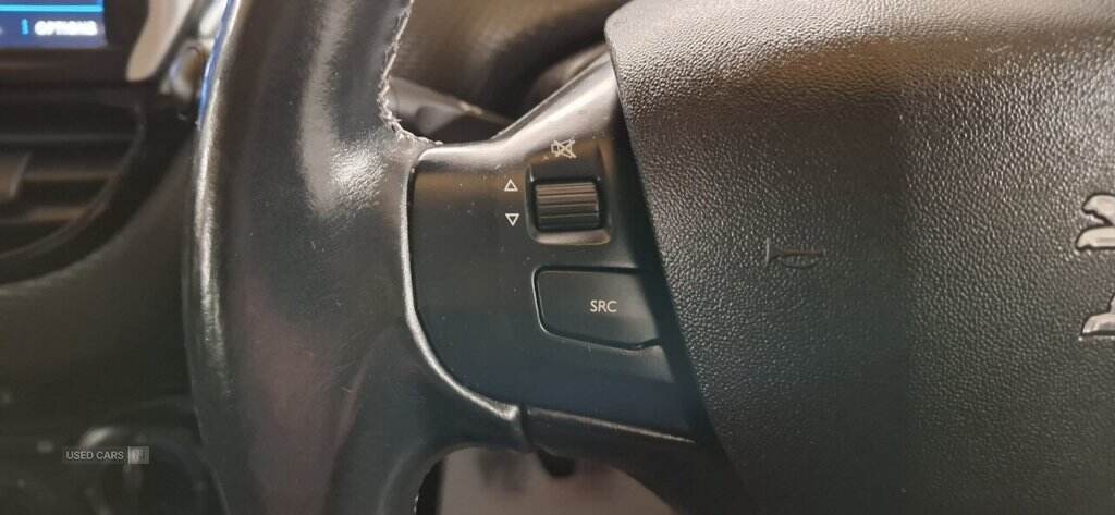 Jun 2018 Peugeot 208 1.2 PureTech Allure Premium 5dr