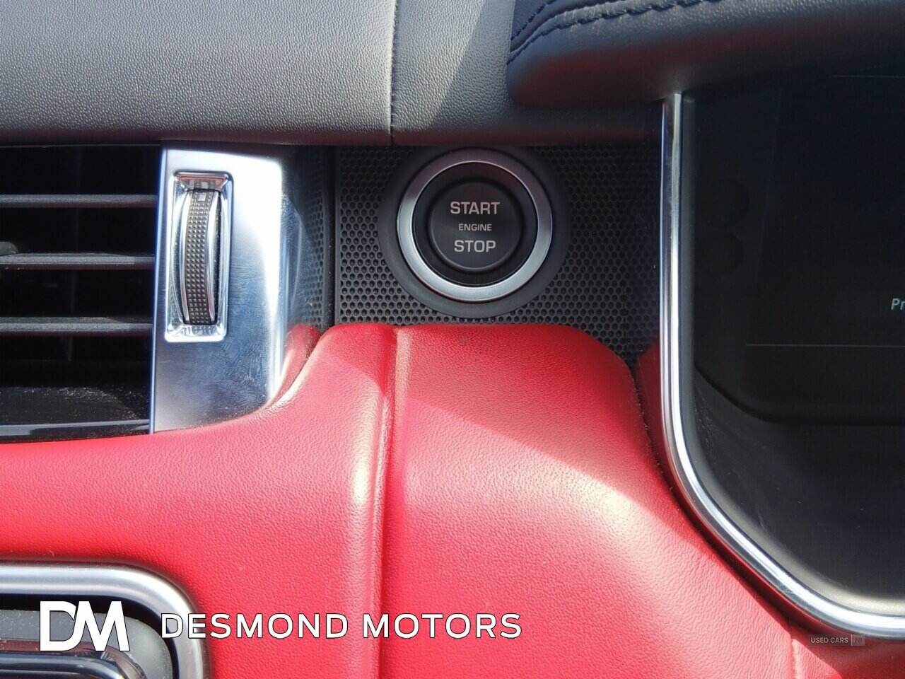  2022 Land Rover Range Rover Sport 5.0 P575 S/C SVR Carbon Edition