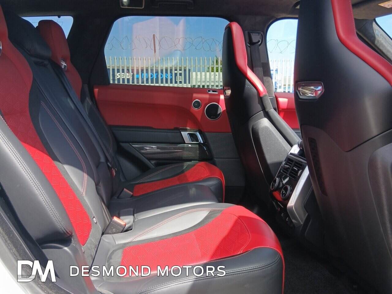  2022 Land Rover Range Rover Sport 5.0 P575 S/C SVR Carbon Edition