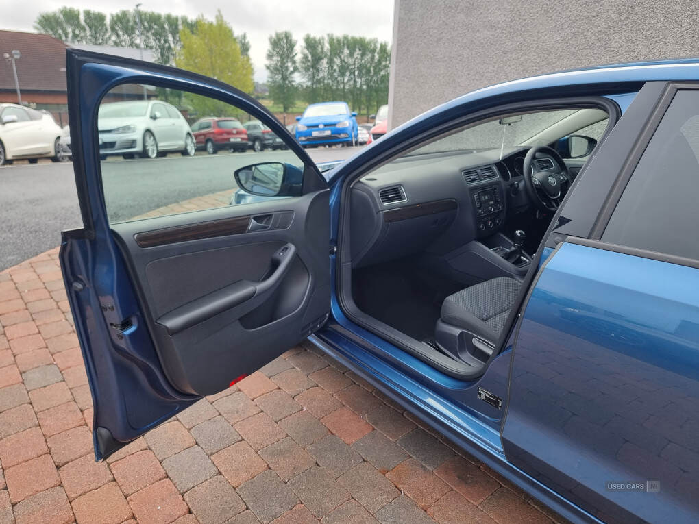Mar 2015 Volkswagen Jetta SE BlueMotion Technology TDI