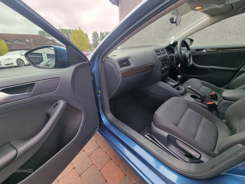 Mar 2015 Volkswagen Jetta SE BlueMotion Technology TDI