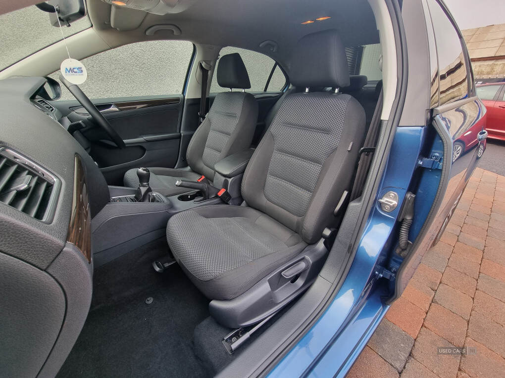 Mar 2015 Volkswagen Jetta SE BlueMotion Technology TDI