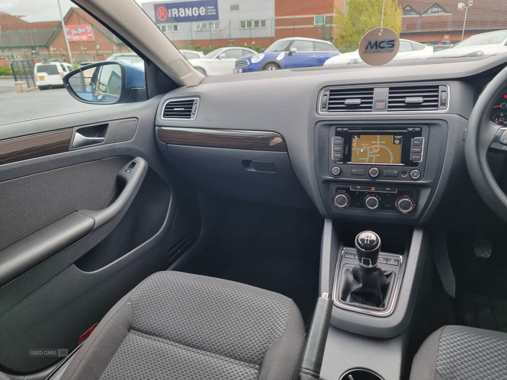 Mar 2015 Volkswagen Jetta SE BlueMotion Technology TDI