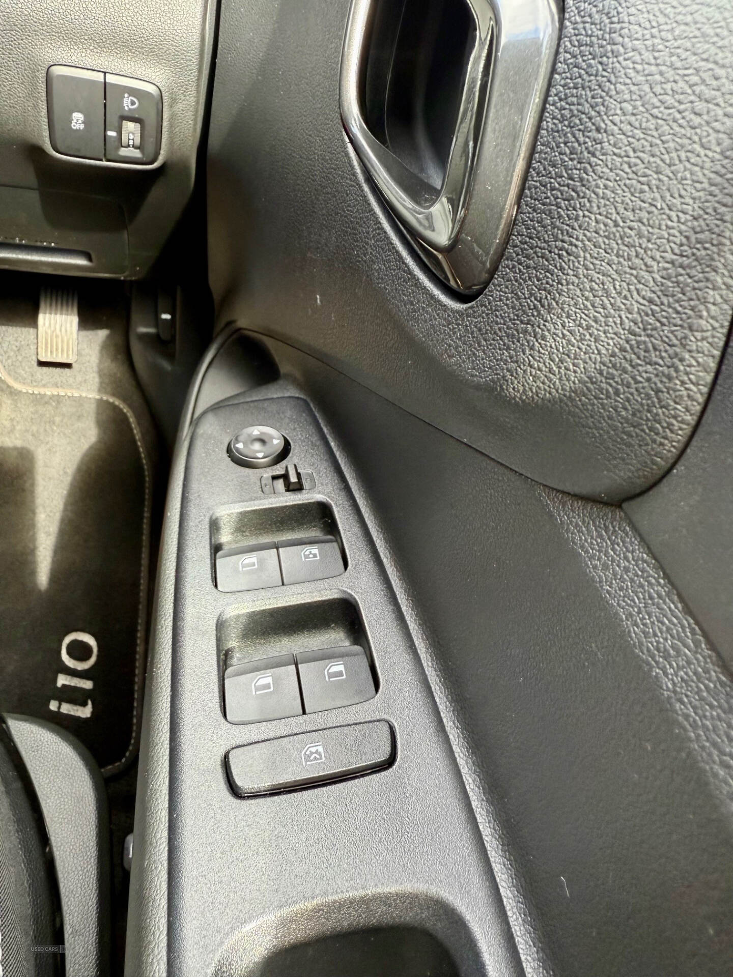 Hyundai i10 HATCHBACK in Down