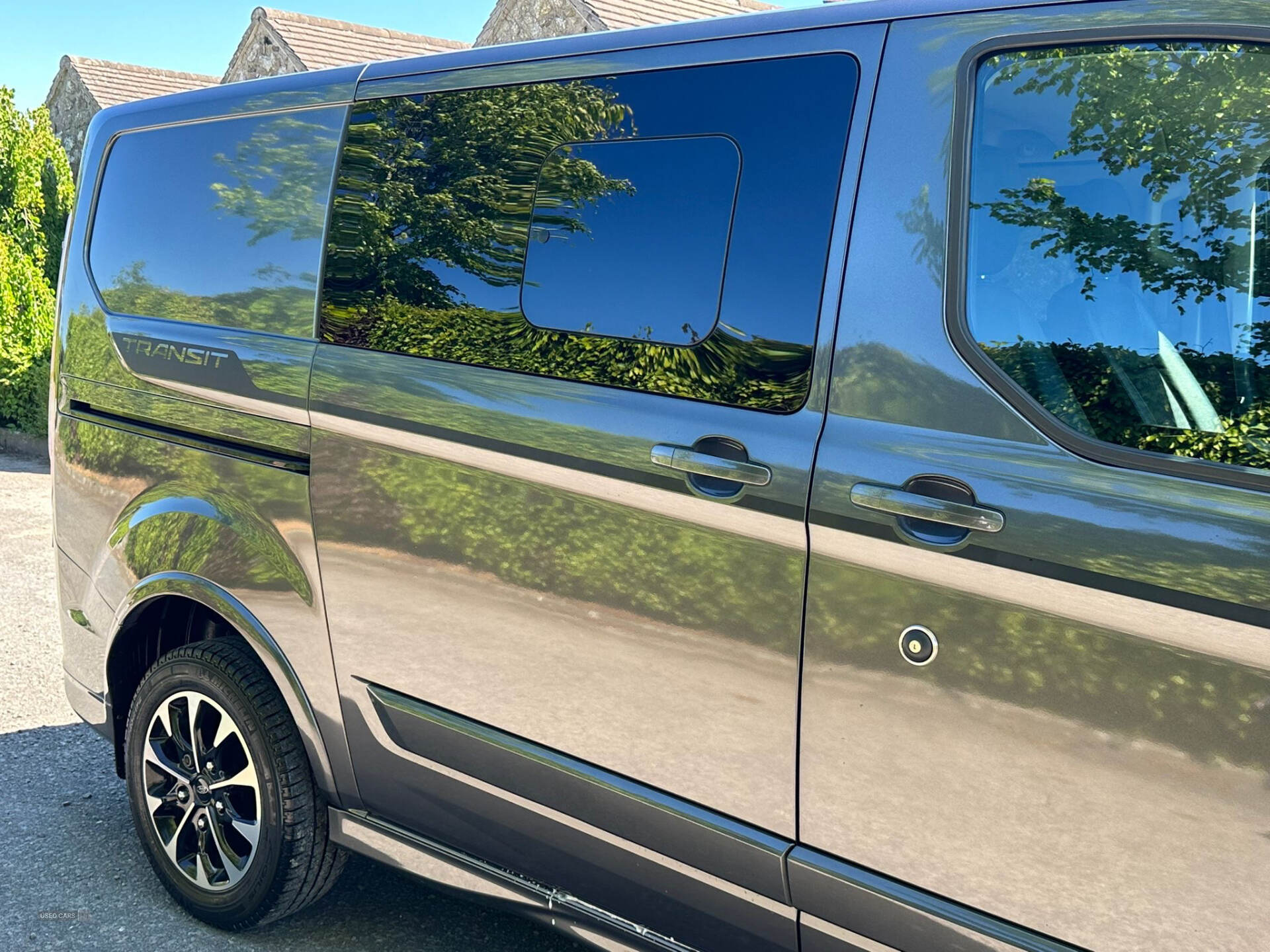 Mar 2020 Ford Transit Custom 2.0 EcoBlue 185ps Low Roof D/Cab Sport Van Auto